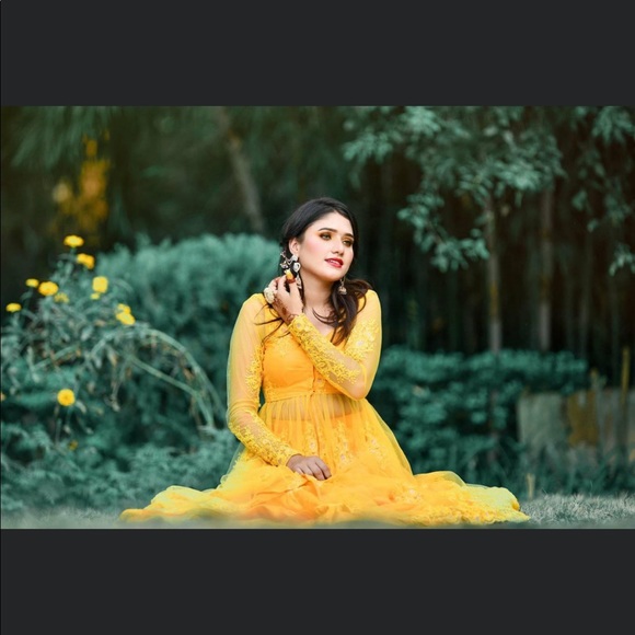 Long dress (umbrella gown) - Picture 4 of 15